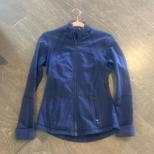 Lululemon define jacket in navy, size 6